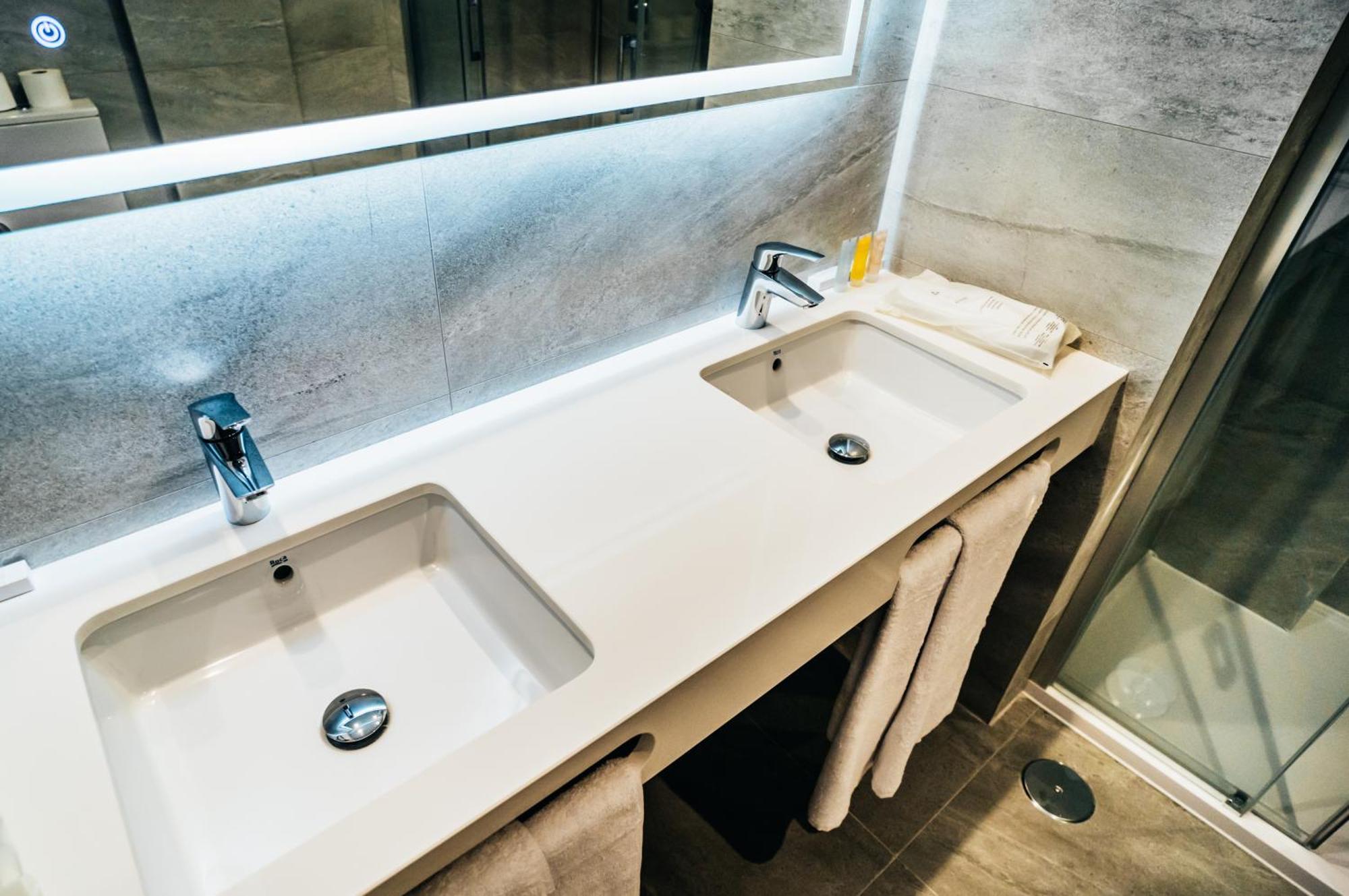 Arevalos Hotel Cuenca  Kültér fotó